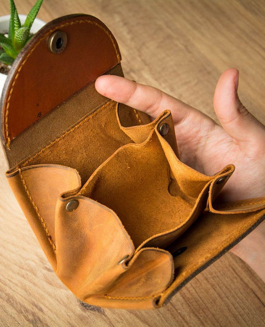 Leather Women Wallet multi-compartment card holder Compact wallet